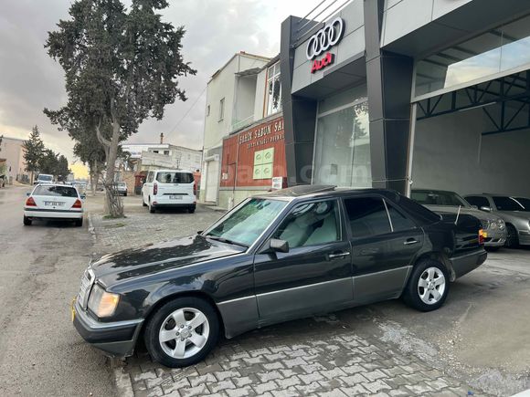 Mersedesçi Uğur m11 motor klima sunroof otomatik vites Mercedes - Benz E 200 