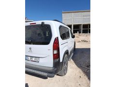 Sahibinden Peugeot Rifter 1.5 BlueHDI GT 2023 Model