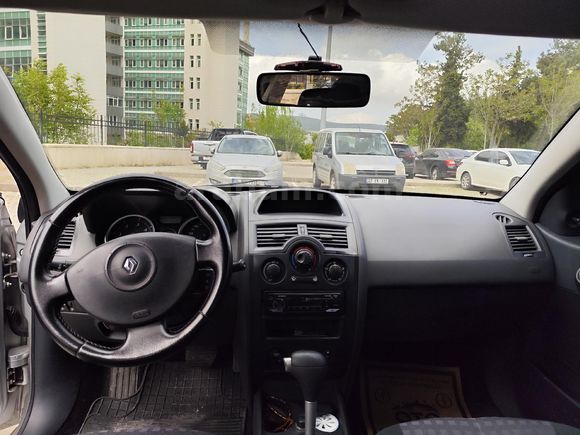 ÇOK TEMİZ MEGANE 2