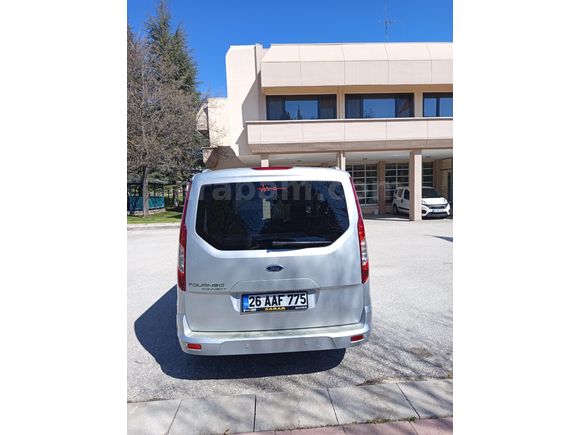 Sahibinden Ford Tourneo Connect 1.6 TDCI Titanium 2015 Model