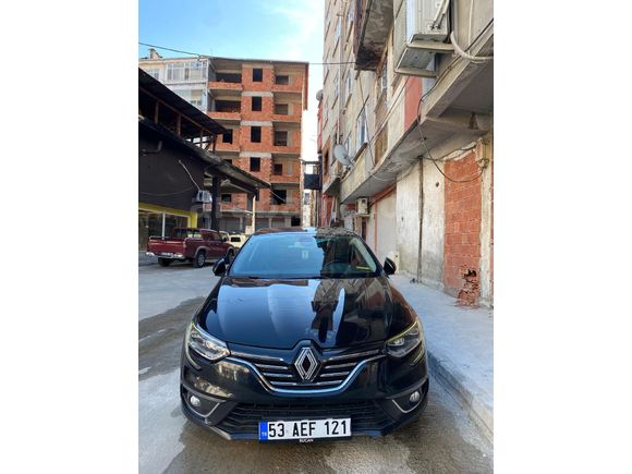 Sahibinden Temiz Düşük KM MEGANE İCON