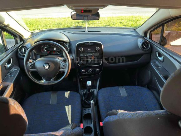 Galeriden Renault Clio 0.9 TCe Joy 2020 Model Sivas