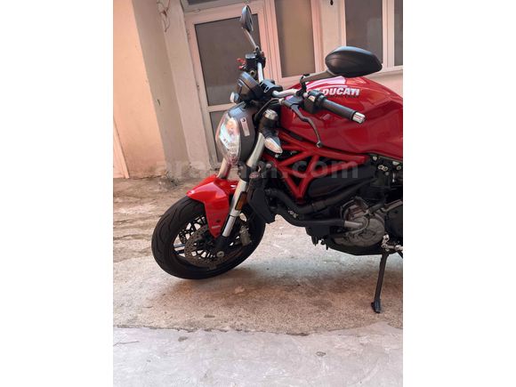Sahibinden Desmolu Ducati Monster 821 