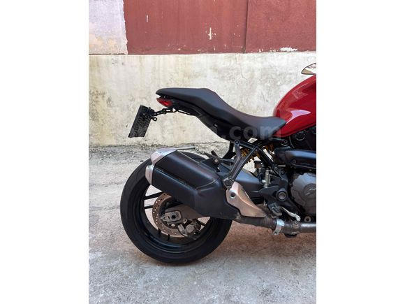 Sahibinden Desmolu Ducati Monster 821 
