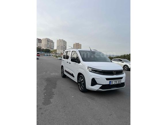 Sahibinden Opel Combo 1.5 CDTI Ultimate 2025 Model  15.000 km Beyaz