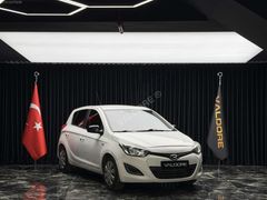 | VALDORE | HYUNDAİ İ20 1.4 CVVT JUMP OTOMATİK VİTES