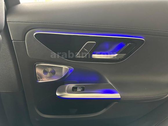 MERCEDES C 200 AMG 4MATIC 1.5 MILD HYBRID 9G-TRONIC