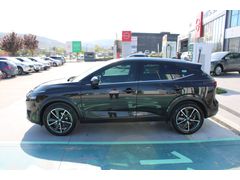 Nissan Qashqai 1.3DIG-T SKYPACK 4X4