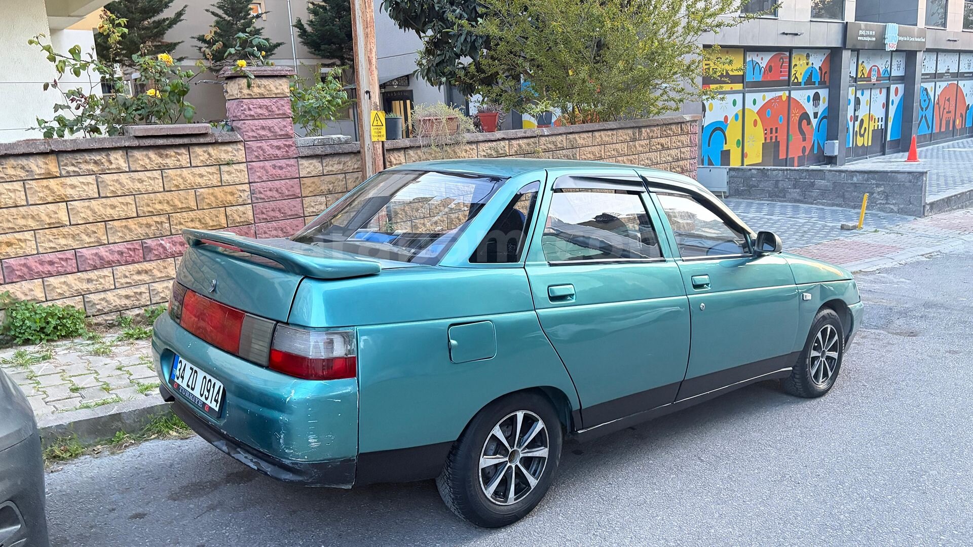 LADA VEGA 1.5 Tutulan Modeli-MASRAFSIZ-MERCEKLİ FAR-SAUNRUFLU- 2