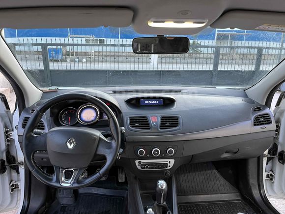 Sahibinden Renault Fluence 1.5 dCi Touch 2014 Model 