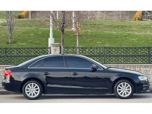 Galeriden Audi A4 Sedan 2.0 TDI 2012 Model Sivas