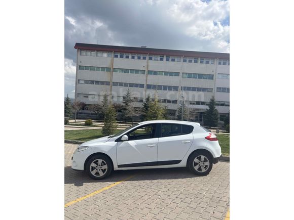 Sahibinden Renault Megane 1.5 dCi Expression 2010 Model 