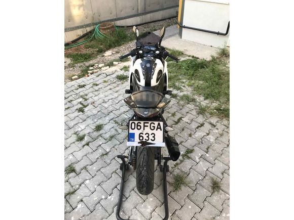 Sahibinden Yamaha YZF R25 