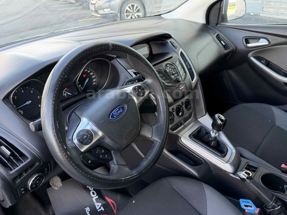 Galeriden Ford Focus 1.6 TDCi Trend X 2013 Model Sivas