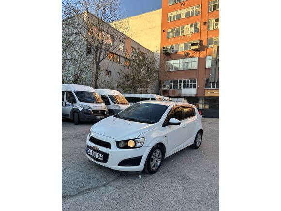 DEĞİŞENSİZ Chevrolet Aveo 1.4 LTZ 2011 Model 