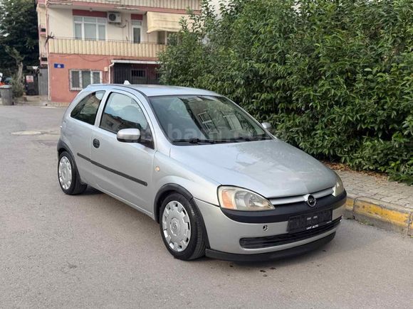 Galeriden Opel Corsa 1.4 Comfort 2001 Model Kocaeli