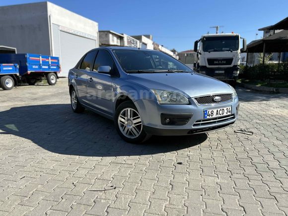 Sahibinden Ford Focus 1.6 TDCi Ghia 2006 Model 