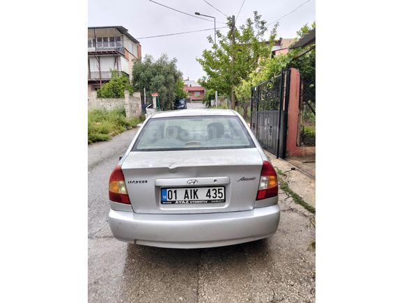 Sahibinden Hyundai Accent 1.5 GLS 2001 Model