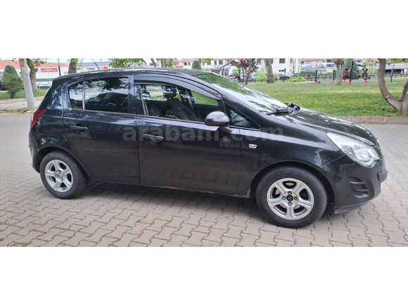Galeriden Opel Corsa 1.3 CDTI Essentia 2013 Model Balıkesir