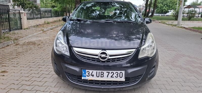 Galeriden Opel Corsa 1.3 CDTI Essentia 2013 Model Balıkesir 185.000 km Siyah