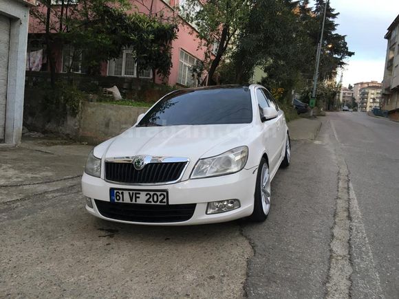 Sahibinden Skoda Octavia 1.6 TDI Elegance 2011 Model