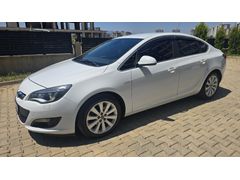 Sahibinden Opel Astra 1.4 T Sport 2019 Model  67.000 km Beyaz
