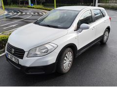 Sahibinden Suzuki SX4 S-Cross 1.6 GL 2013 Model hasar kaydı yok. KM orjinal plaka  açık iki parça lokal boya haricî  hatasız.