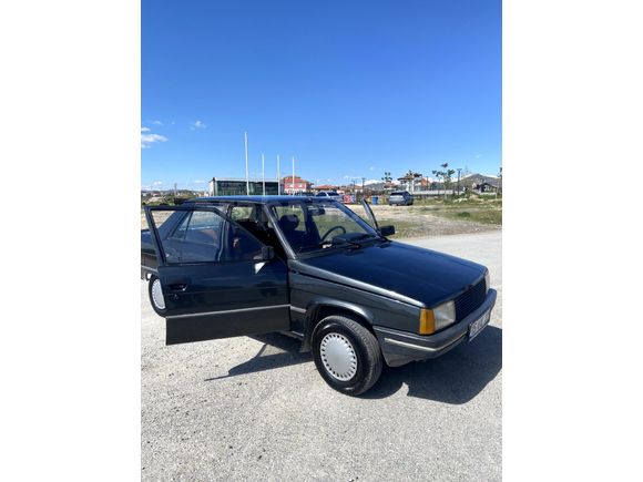 Sahibinden Renault R9 1.4 Broadway 1985 Model çok temiz