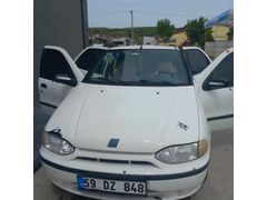 Sahibinden Fiat Palio 1.2 EL 2001 Model  199.000 km Beyaz