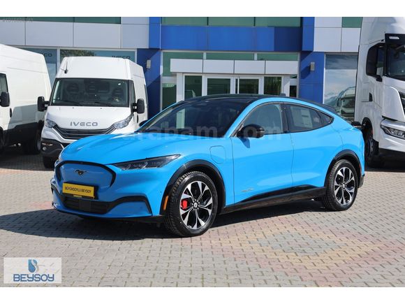 BÜYÜKSOYLU BEYSOY'DAN 2023 MUSTANG MACH-E 4X4 STANDART RANGE