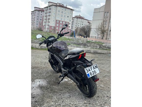 Galeriden Bajaj Dominar 400 Ağrı