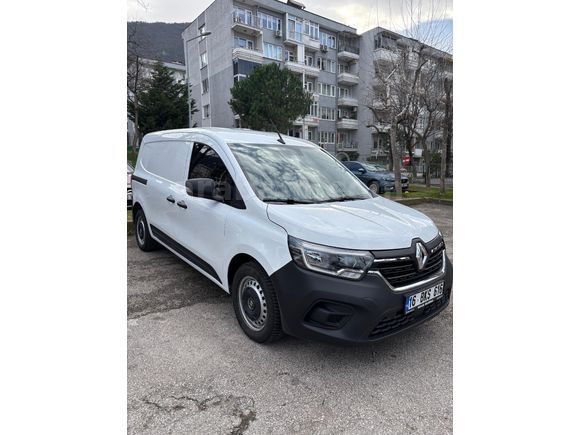 Sahibinden Renault Kangoo 1.5 BlueDCI L2 Equilibre 2024 Model
