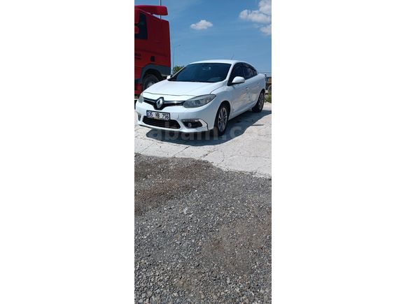 SAHİBİNDEN 2015 MODEL İCON DEĞİŞENSİZ 221000 KM DE