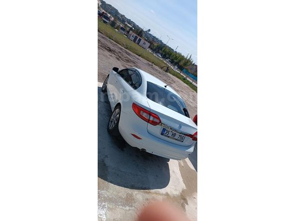 SAHİBİNDEN 2015 MODEL İCON DEĞİŞENSİZ 221000 KM DE