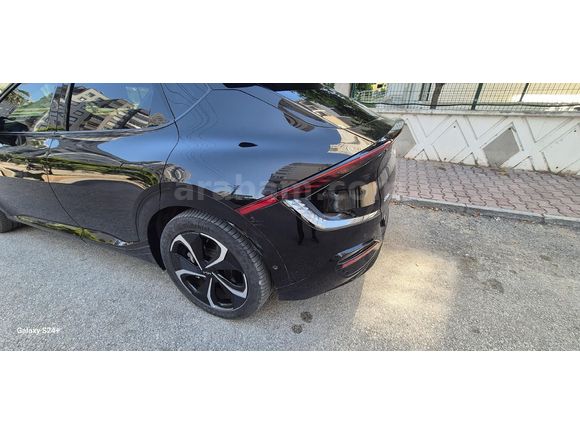 Sahibinden HATASIZ Kia EV6 Long Range GT Line 2023 Nisan trafiğe çıkışlı 2022 Model  47.000 km Siyah
