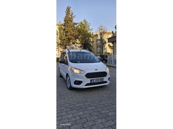 Sahibinden Ford Tourneo Courier 1.5 TDCi Titanium 2021 Model