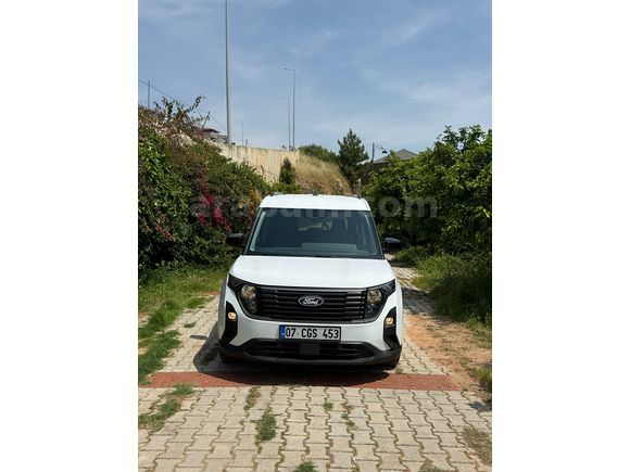Sahibinden Servis Garantili Ford Tourneo Courier 1.0 EcoBoost Titanium 2024 Model
