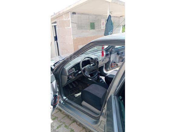 klimalı  Renault R 19 1.6 Europa RT 1996 Model
