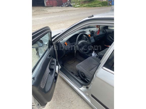 Sahibinden Honda Civic 1.6 i ES 2000 Model 