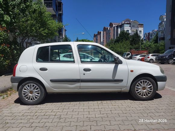 MEMURDAN CLİO 1.6 RTE-KLİMALI-155800 ORİJİNAL KM