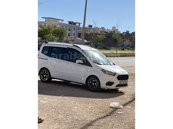 Sahibinden Ford Tourneo Courier 1.5 TDCi Delux 2019 Model  112 000km Beyaz