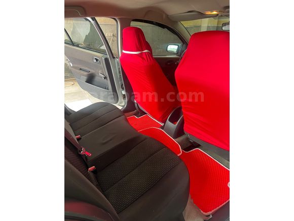 Sahibinden Renault Megane 1.6 RXE 2004 Model  236000 km Gri (Gümüş)