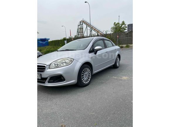 Sahibinden Fiat Linea 1.3 Multijet Easy 2014 Model  265.000 km Gri (Gümüş)