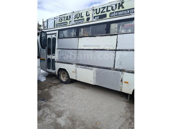 sahibinden  kamyon ruhsat lı otobüsIsuzu NKR