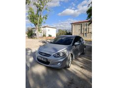 Sahibinden Hyundai Accent Blue 1.6 CRDI Mode Plus 2015 Model