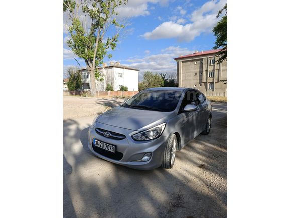 Sahibinden Hyundai Accent Blue 1.6 CRDI Mode Plus 2015 Model