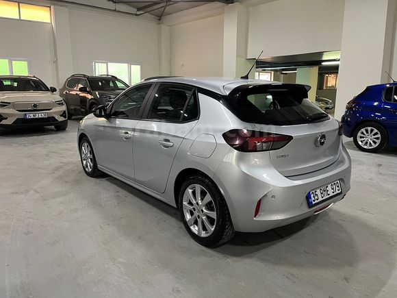 Öğretmenden Opel Corsa 1.2 Edition 2023 Model 