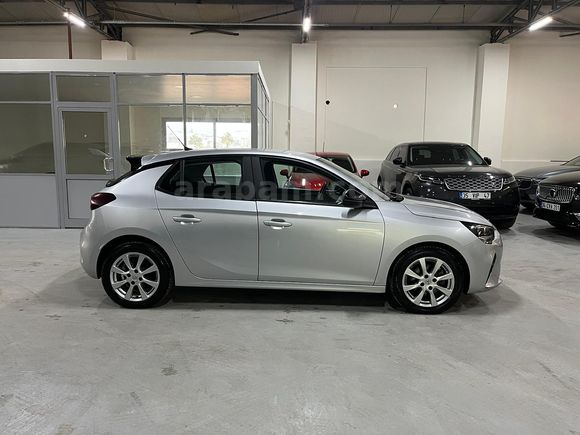 Öğretmenden Opel Corsa 1.2 Edition 2023 Model 