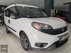 2022 FİAT DOBLO 1.6 DİZEL 120 HP 6 İLERİ TREKKİNG BEYAZ *82 BİN