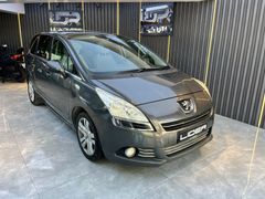2010 MODEL 5008 1.6 HDİ PREMİUM PACK 7 KİŞİLİK İLK SAHİP